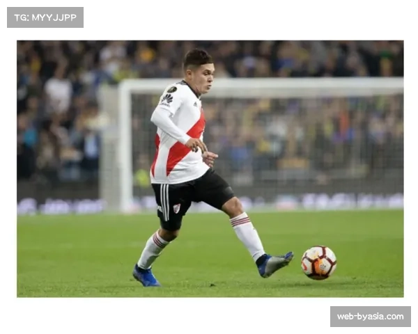 冬季转会窗格鲁达2800万欧租借莱比锡，成德甲冬窗标王